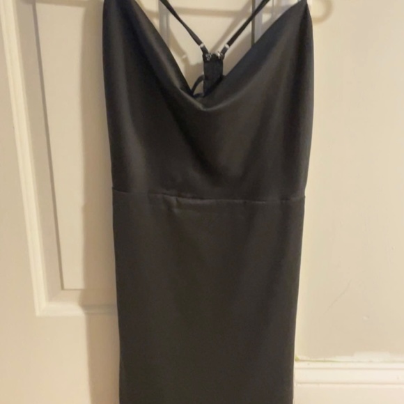 Windsor Dress - Picture 2 of 2